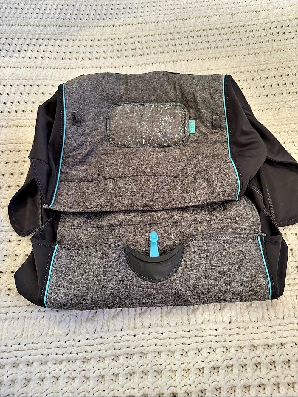 munchkin brica GoShop Changing Pack Gray Changing Backpack NWT